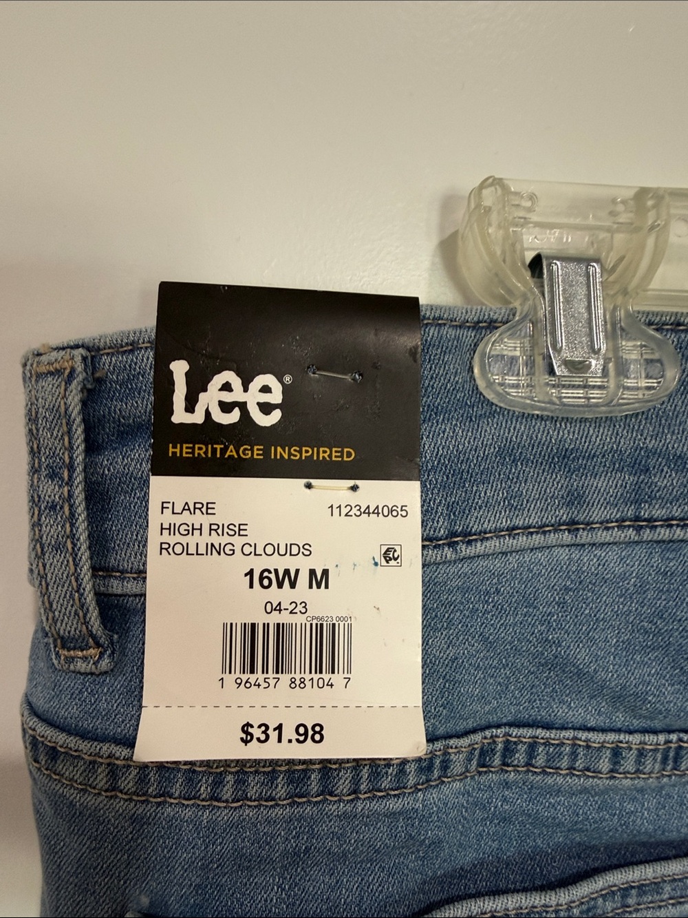 NWT Lee’s Light Blue Women’s Flare Jeans - Picture 3 of 7
